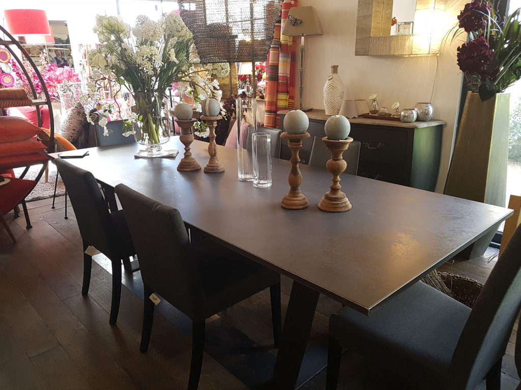 PDT-Une ile à la mer-Table-Les Papotis de Thalie