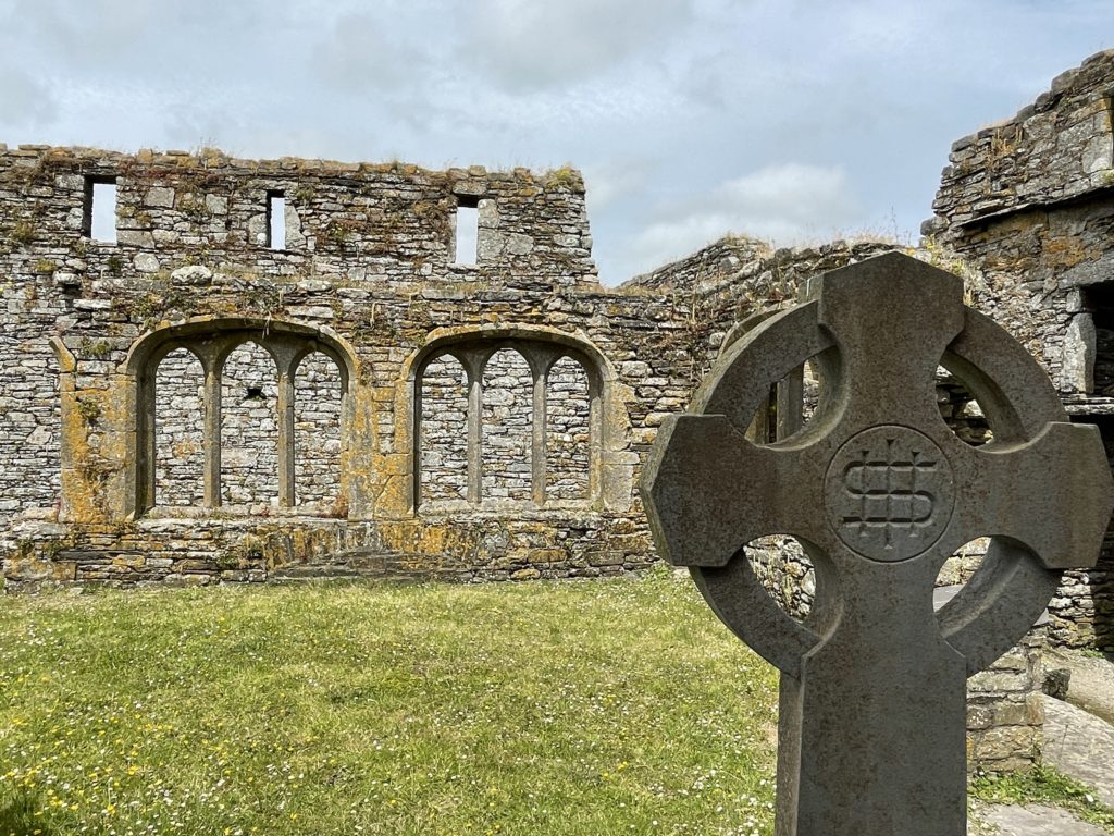 PDT-2022-Irlande-Timoleague_Abbey-Croix