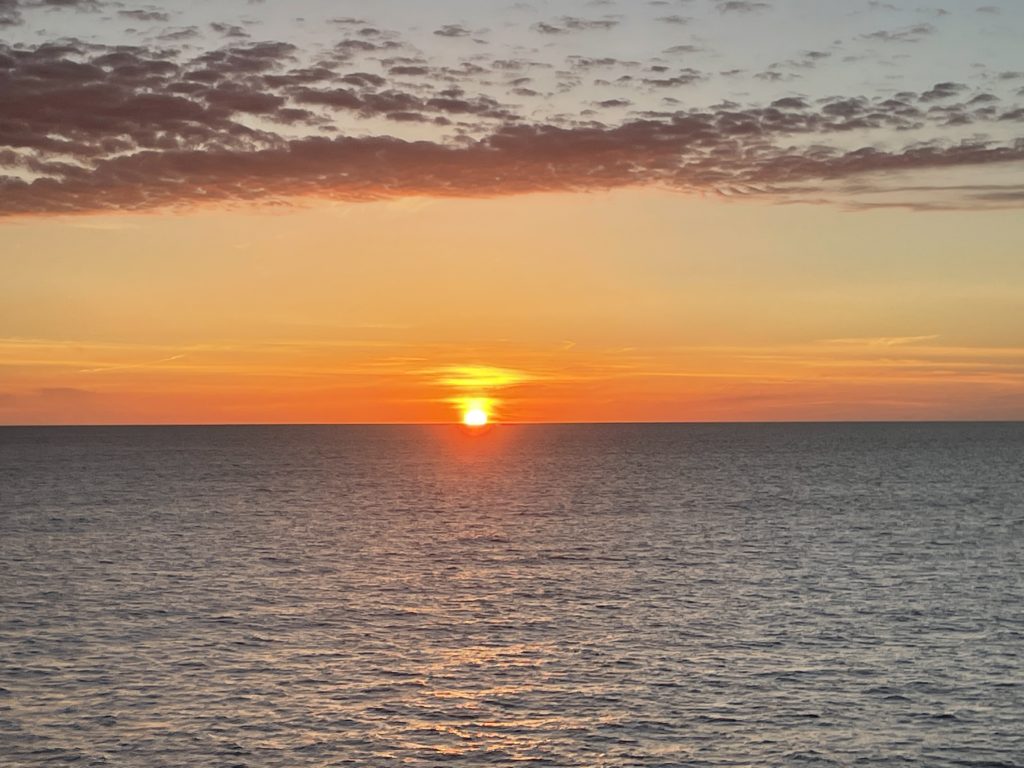 PDT-2022-Irlande-Coucher_de_soleil_en_mer