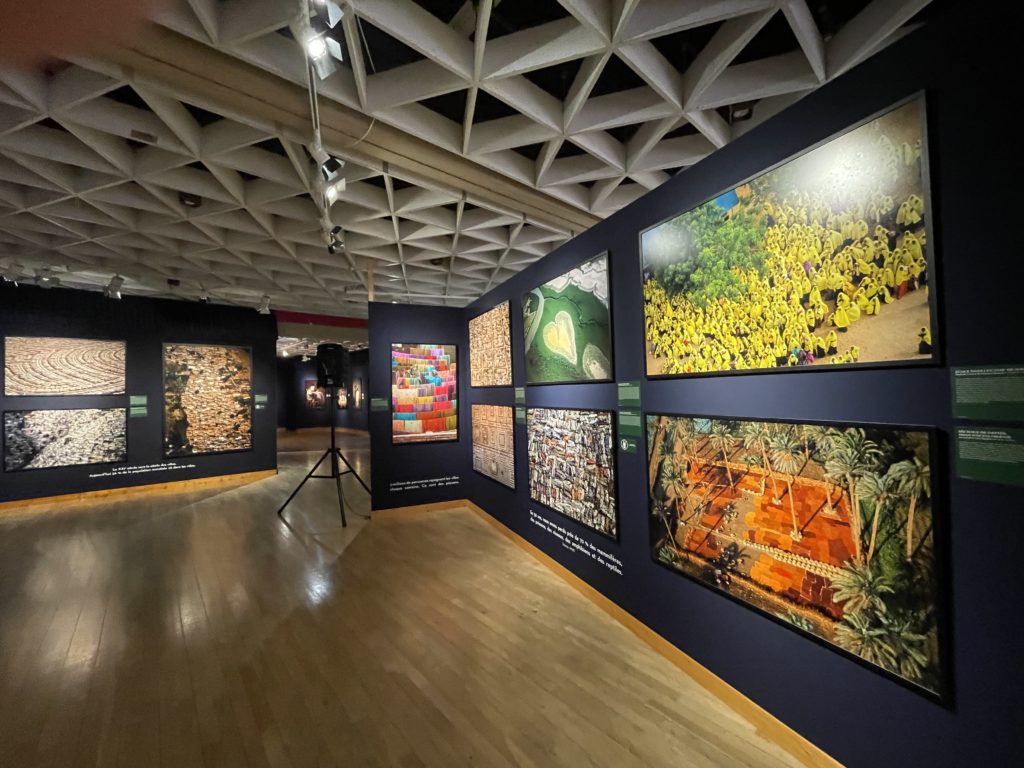 PDT-2025-Yann_Arthus-Bertrand-Exposition_Maison_des_Traouïero